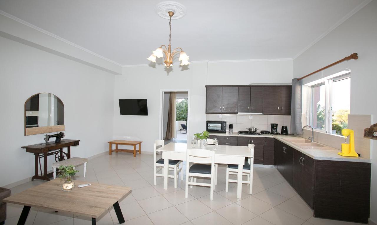 ליקסורי Babi'S Villa - Garden Apartment מראה חיצוני תמונה