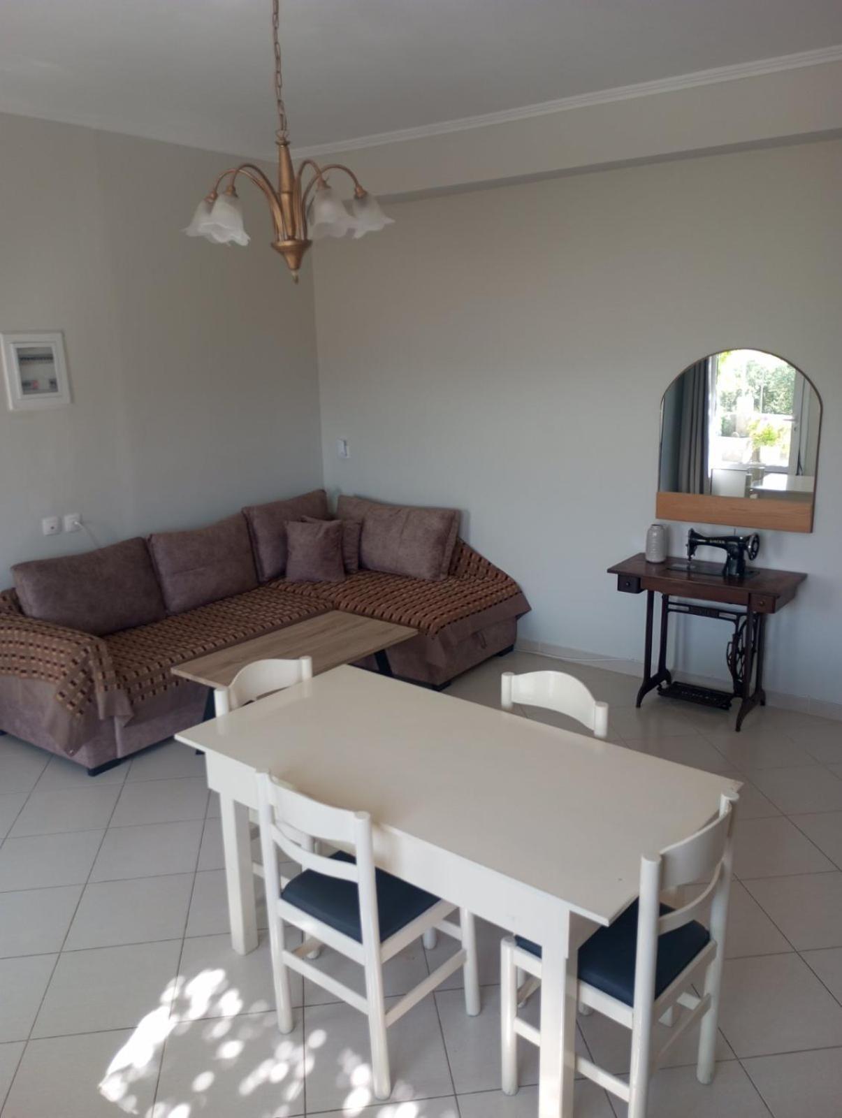 ליקסורי Babi'S Villa - Garden Apartment מראה חיצוני תמונה